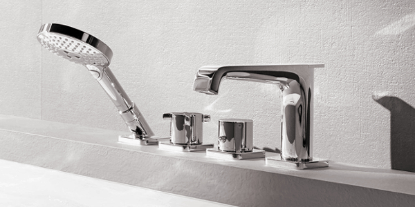Axor Citterio E bath faucet mounted on edge